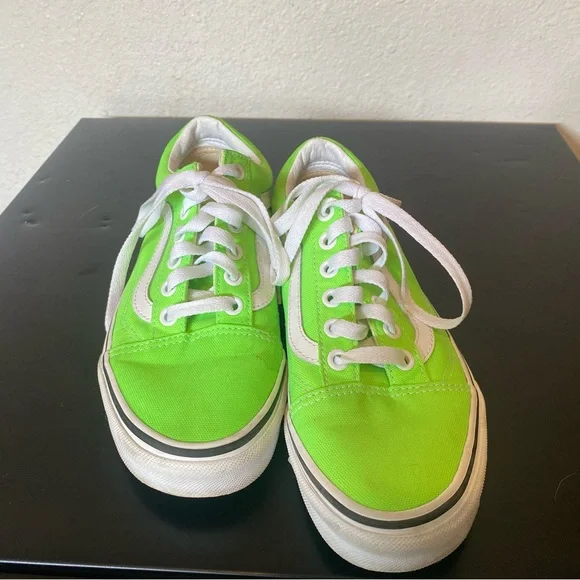 Neon green vans in perfect condition only worn once and are like new :) - Picture 5 of 11